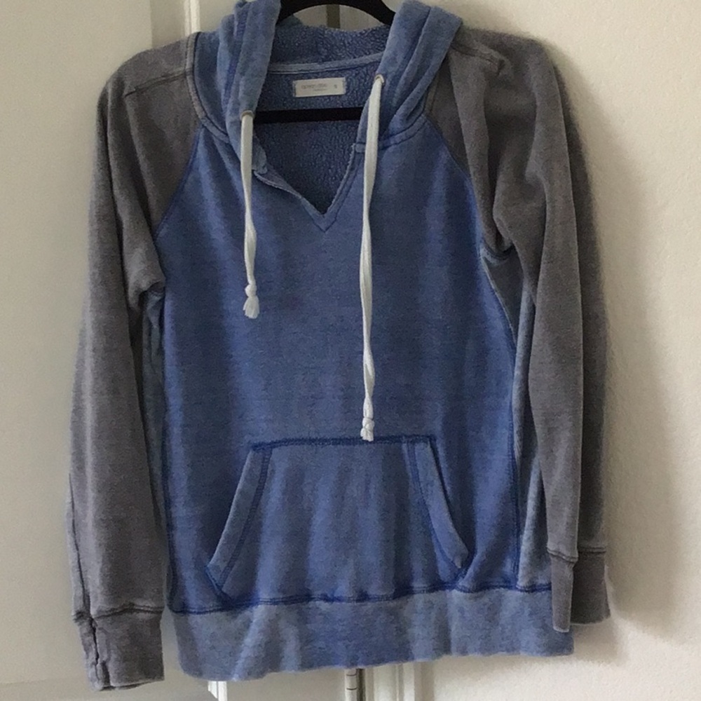 Small Ocean Drive blue and gray hoodie